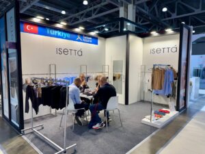 Moskova Crocus Expo hazır giyim fuarına 125 Türk firması katıldı