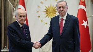 MHP Genel Başkanı Bahçeli’den Cumhurbaşkanı Erdoğan’a tebrik telefonu