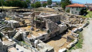 Tarihi ve kültürel bir mirasın peşinde: Türk-İslam Arkeolojisi