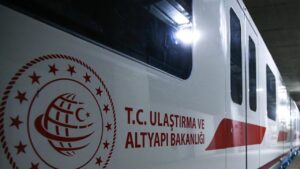 “Gebze-Çayırova-Birlik OSB Hafif Raylı Sistem Hattı 1. Aşama Projesi”ni Ulaştırma ve Altyapı Bakanlığının üstlenmesi kararlaştırıldı.