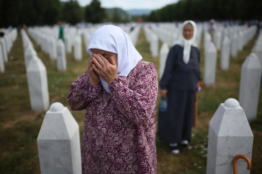 Saraybosna Safarisi: Zengin yabancılar Bosnalı sivillere nasıl ateş açtı?