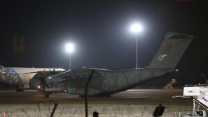 Gürcistan-Azerbaycan sınırında düşen “C130” tipi askeri kargo uçağında şehit olan askerlerin naaşları Ankara’ya getirildi…