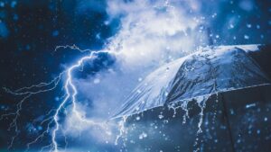 İklim krizi, mevcut eşitsizlikleri, adaletsizlikleri açığa çıkaran ve derinleştiren bir “risk çarpanı”…