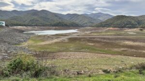 Yalova’nın içme suyu ihtiyacını karşılayan Gökçe Barajı’nda su seviyesi yüzde10’a düştü.