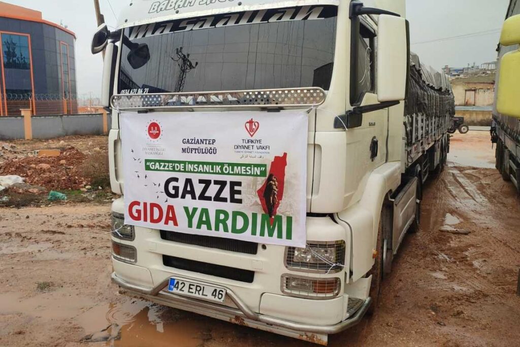 Cumhurbaşkanı Erdoğan: Gazze’ye yardım insanlık meselesidir