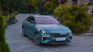 Benzin ve dizel otomobil satışlarında düşüş sürüyor…