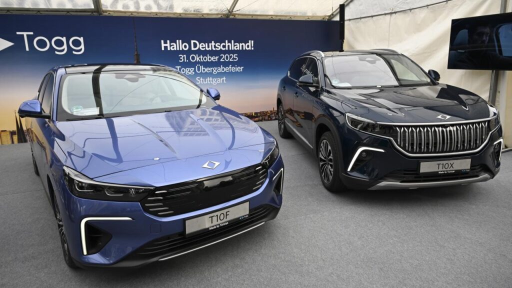 Türkiye’de geliştirilen ve üretilen Togg, Almanya’da kullanıcılarıyla buluştu…