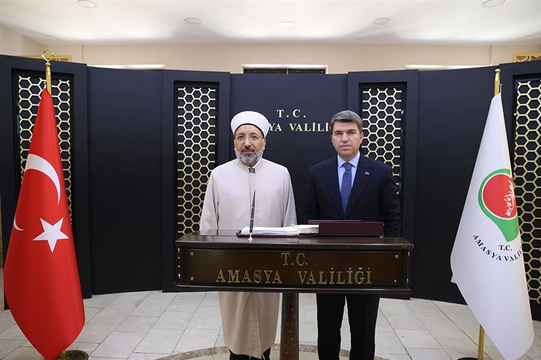Diyanet İşleri Başkanı Arpaguş, Amasya’da ziyaretlerde bulundu