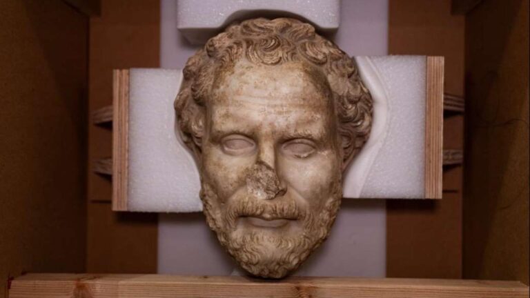 Kültür ve Turizm Bakanı Ersoy: 180 kültür varlığı 2025’te Türkiye’ye iade edildi