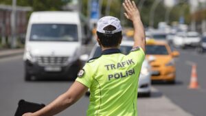 Trafikte düzeni bozana rekor cezalar yolda