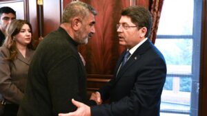 Bakan Tunç, Rojin Kabaiş’in ailesi ile görüştü