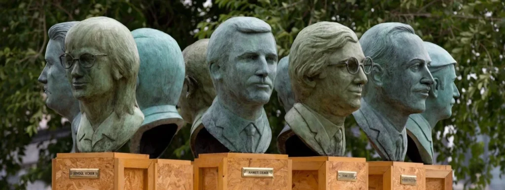 İstanbul, Kadıköy, Karaman ve Rotterdam’dan sonra şimdi de Amsterdam’a ‘Göç Anıtı’…