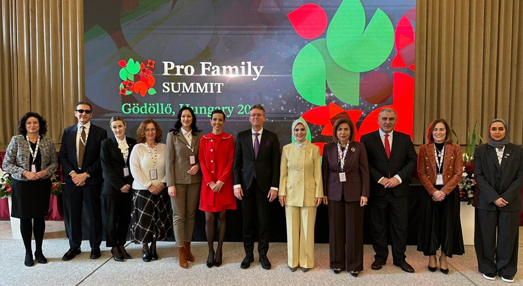 Aile ve Sosyal Hizmetler Bakanı Göktaş, Budapeşte’de “Aile Odaklı Zirve”’de konuştu