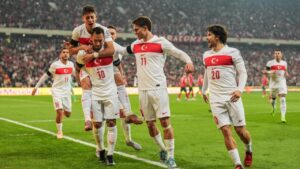 A Milli Futbol Takımı,A Milli Futbol Takımı Bizim Çocuklar 2026 FIFA Dünya Kupası Avrupa Elemeleri play-off turu finalinde bugün Dünya Kupası bileti için Kosova karşısında