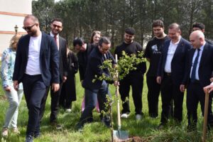 Kocaeli Üniversitesi Turizm Fakültesi’nden “Sektör Öncüleri Turizm Öğrencileriyle Buluşuyor V” etkinliği