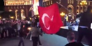Erivan’da bayrak provokasyonu