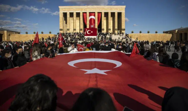 CSO Ada Ankara’da 23 Nisan coşkusunu sahnelere taşıyor