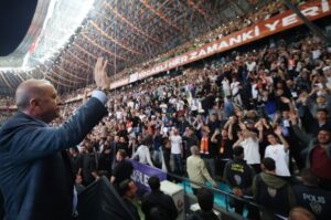 Cumhurbaşkanı Erdoğan’ın AK Parti Gençlik Kollarınca Turka Kocaeli Stadyumu’nda düzenlenen “Bir Gençlik Şöleni Programı”ndan notlar…