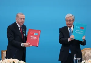 Kazakistan Ziyaretinde Yön ve Rol Tarifi