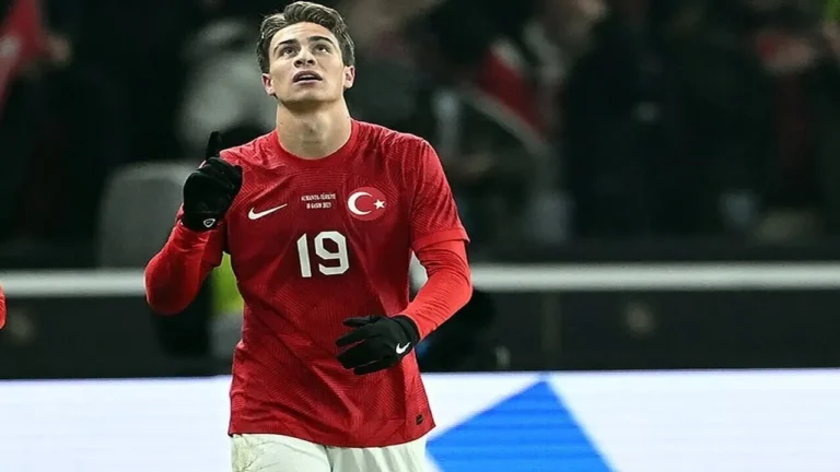 Türk futbolunun Avrupa’daki gururu Kenan Yıldız Ayın Tarihi’ne konuştu